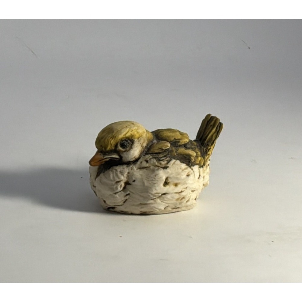 Vintage Resin Bird Figurine Brown White Artefice Ottanta D. Esposito 1981 Italy‎